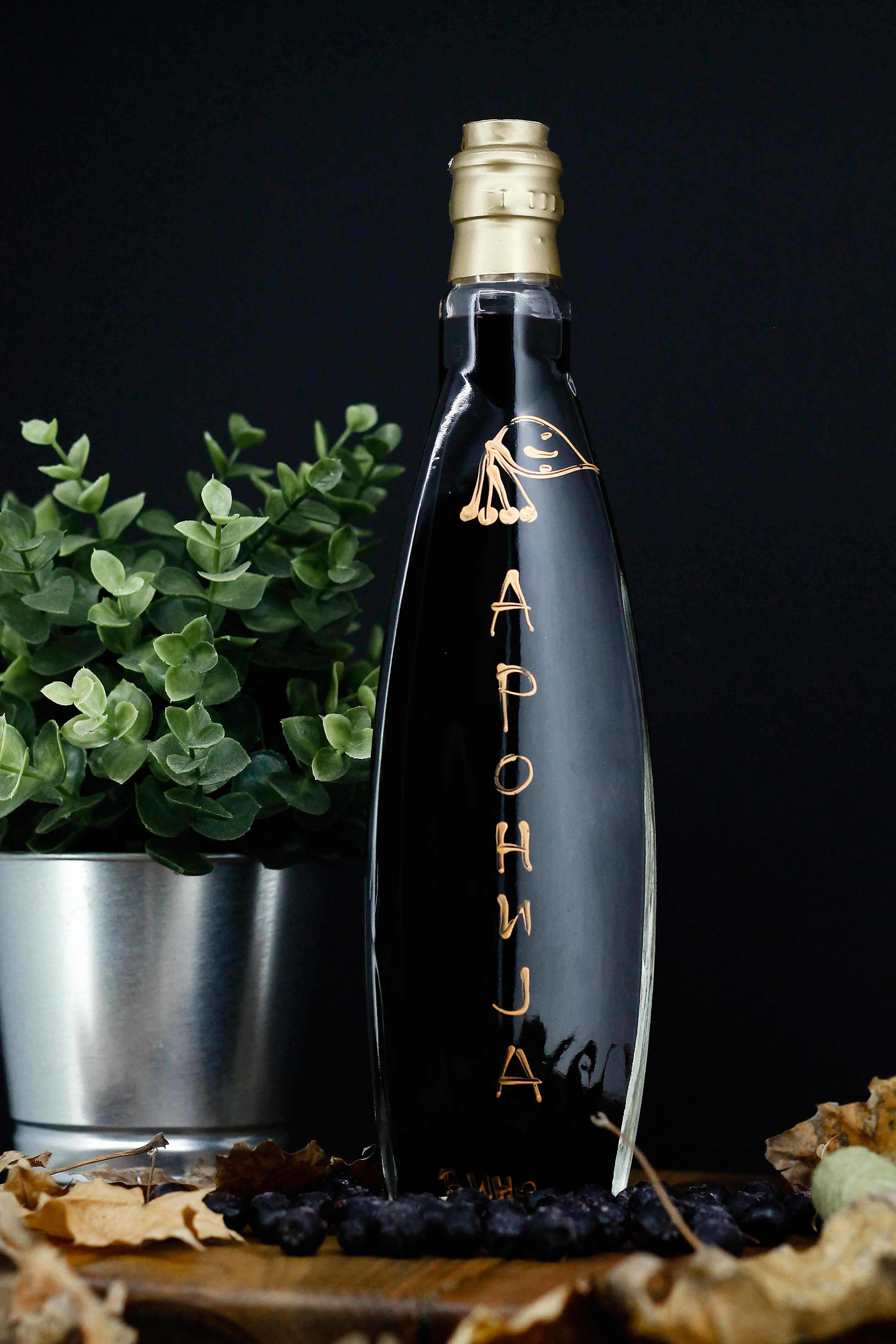 Aronija vino